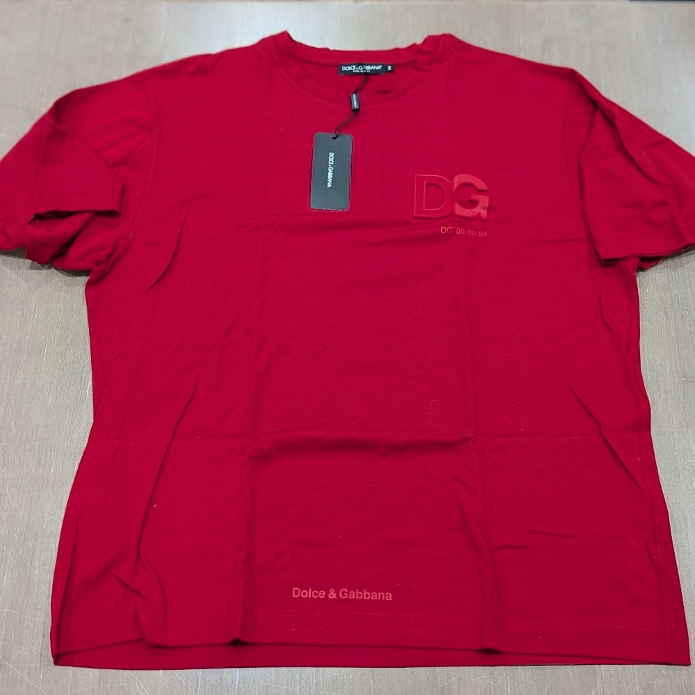 $595 Mens Authentic Dolce Gabbana Embossed D&G Logo T-Shirt Red 56 US 46